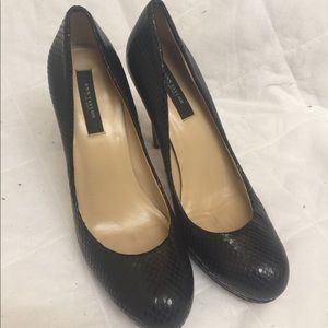 Ann Taylor Leather Shoes Size 7.5.